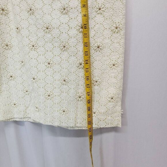 Talbots Size 6 Embroidered Eyelet Daisy Straight Pencil Skirt Womens Cream Lined - Picture 3 of 6